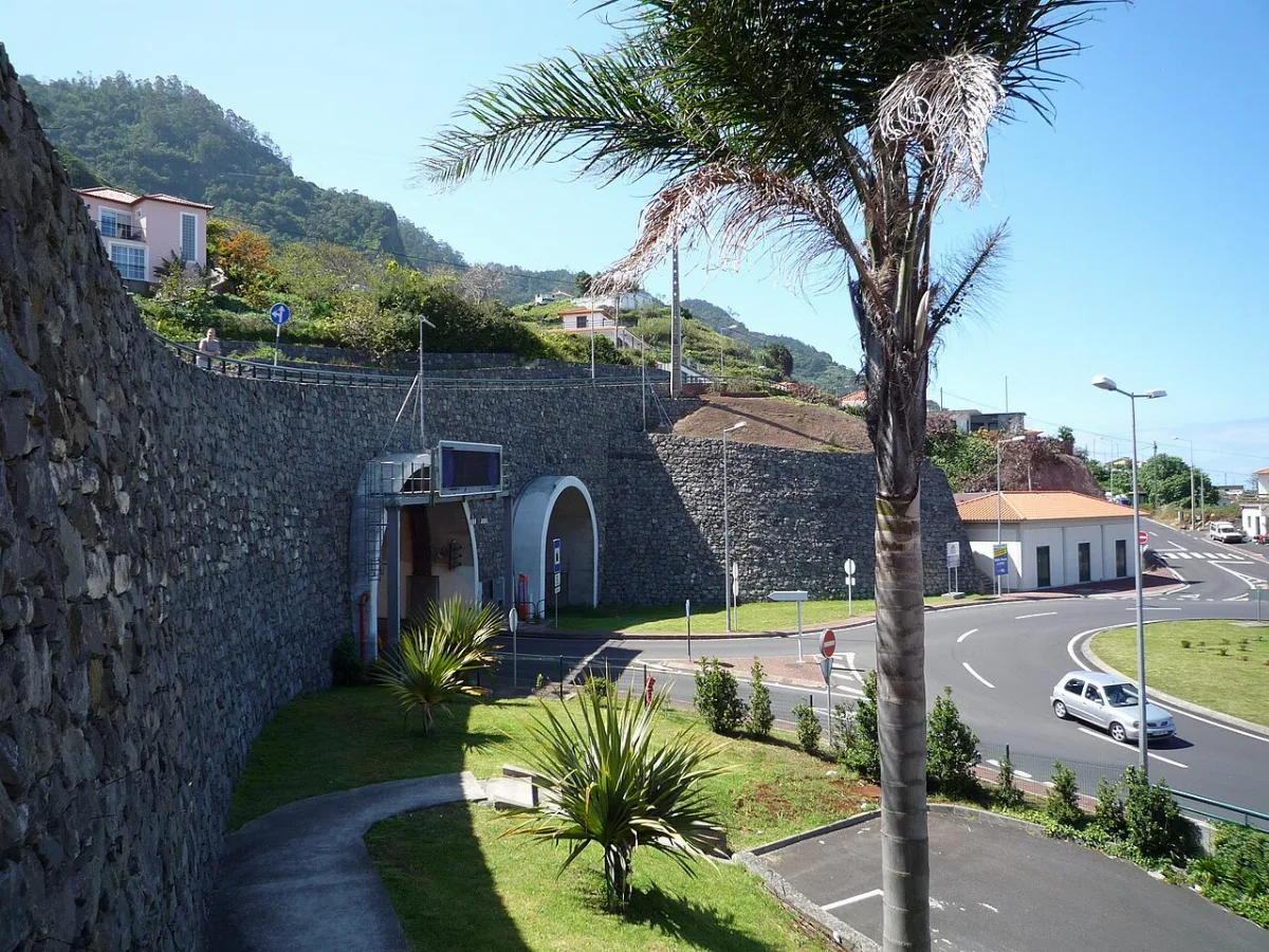 Capela Mortuária do Faial